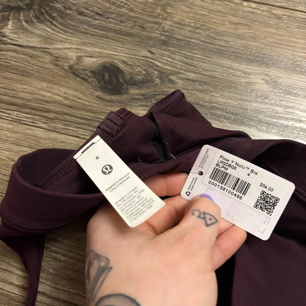 lululemon athletica brand new